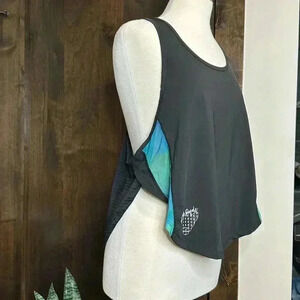 NWT Femme Royale Black tank top athletic wear workout running Women’s Size XL